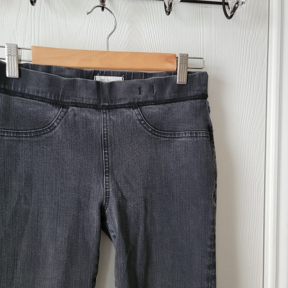 Madewell The Anywhere Jeans - Picture 6 of 10